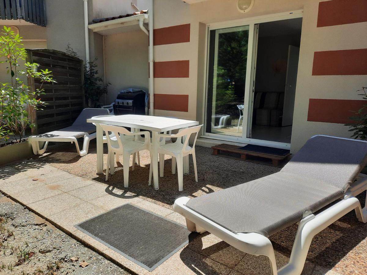 Belle Maisonnette Dans Residence Avec Piscine Soulac-sur-Mer Buitenkant foto